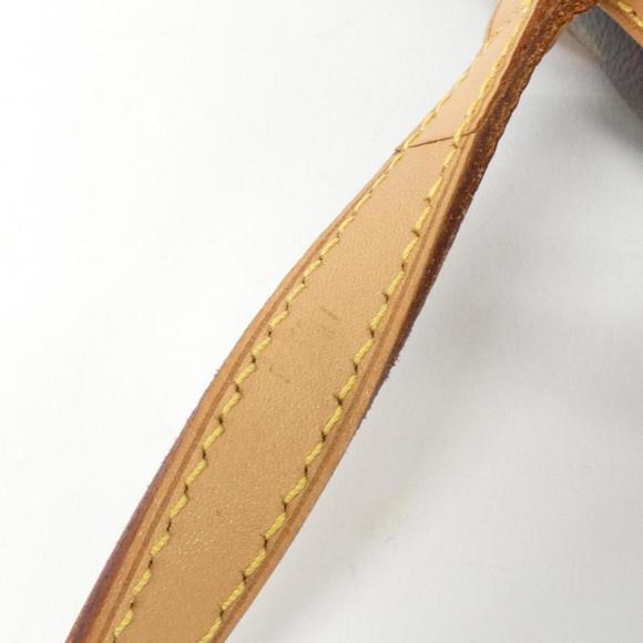 LOUIS VUITTON Brown Monogram Shoulder Bag - Picture 8 of 9